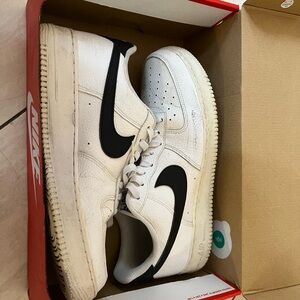 Nike Men's White and Black Air Force 1 Sneakers